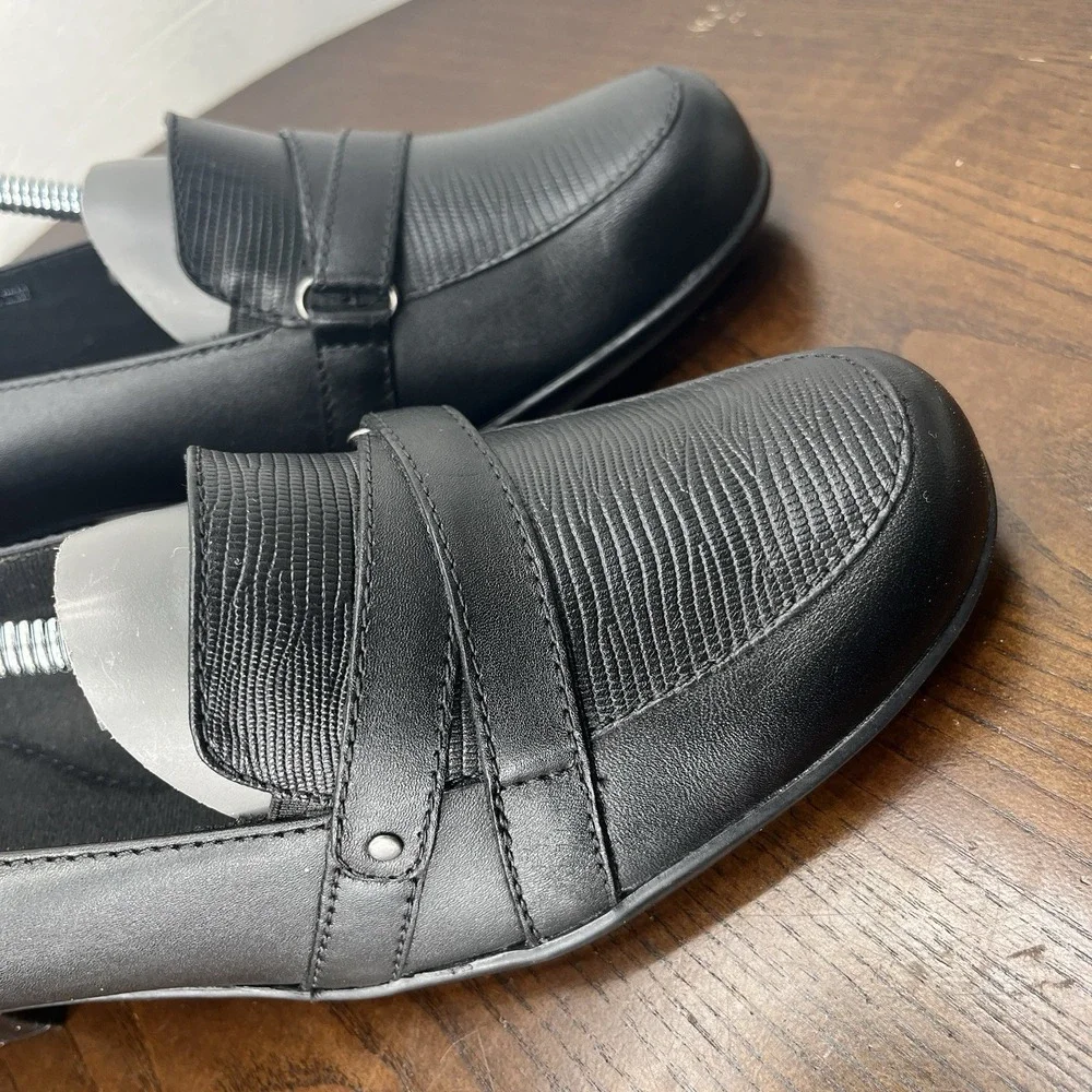 Clarks Bendables Shoes Women's 8.5M Black Leather‎ Pump Heel Block Heel Career